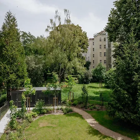 Apartment Days - - Easy Access *